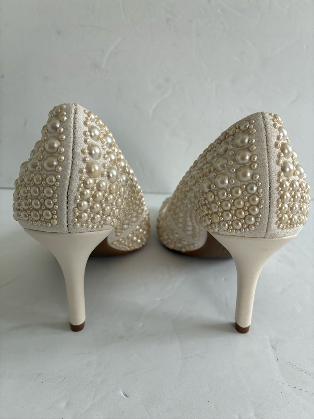 INC International Concept Zitah Pointed Toe Ivory Pearl-Embellished Pump Size 5 - Picture 5 of 8